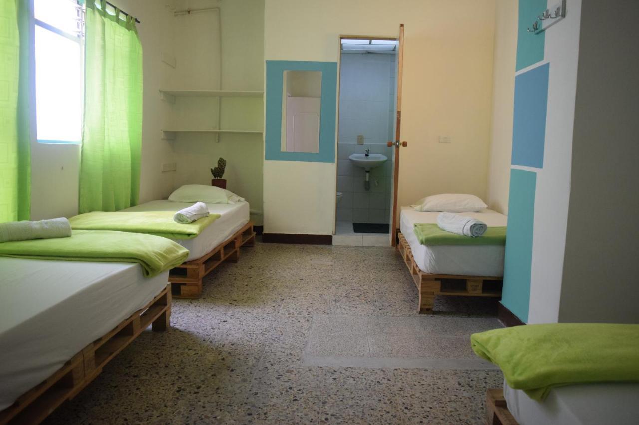 Hostal Rich Medellin Ngoại thất bức ảnh