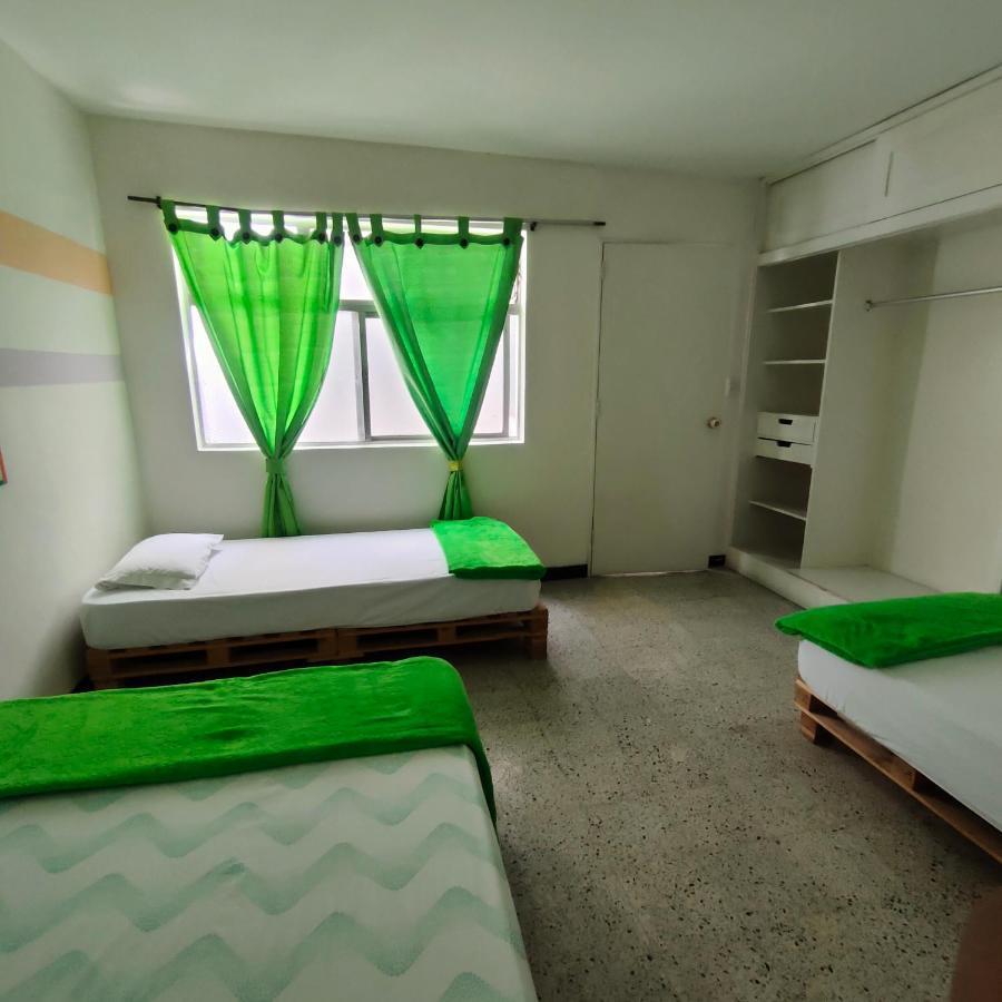 Hostal Rich Medellin Ngoại thất bức ảnh