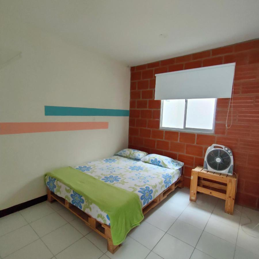 Hostal Rich Medellin Ngoại thất bức ảnh