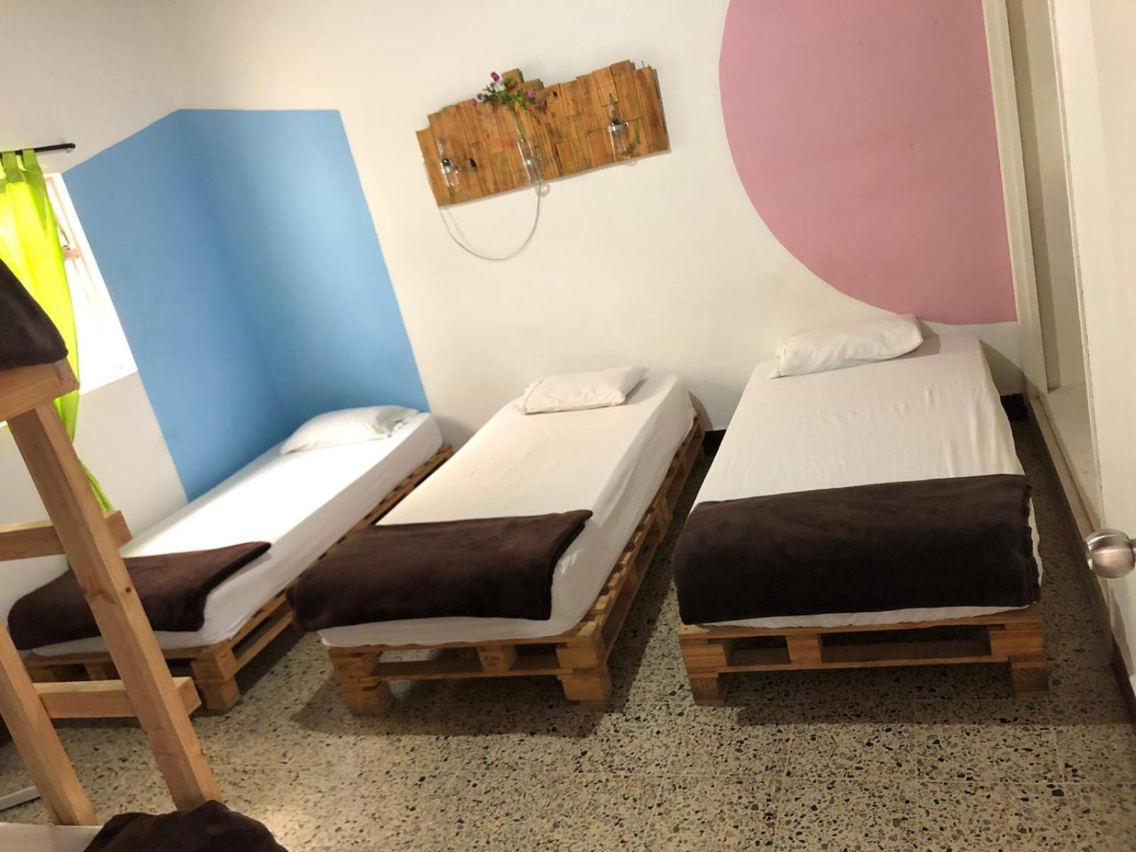 Hostal Rich Medellin Ngoại thất bức ảnh