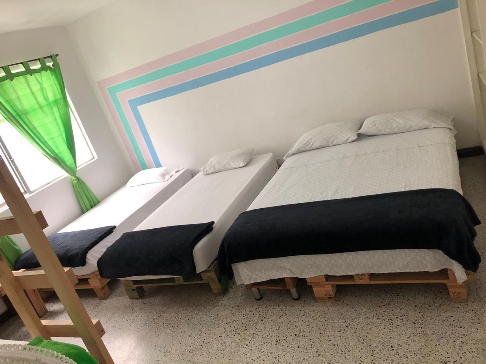 Hostal Rich Medellin Ngoại thất bức ảnh
