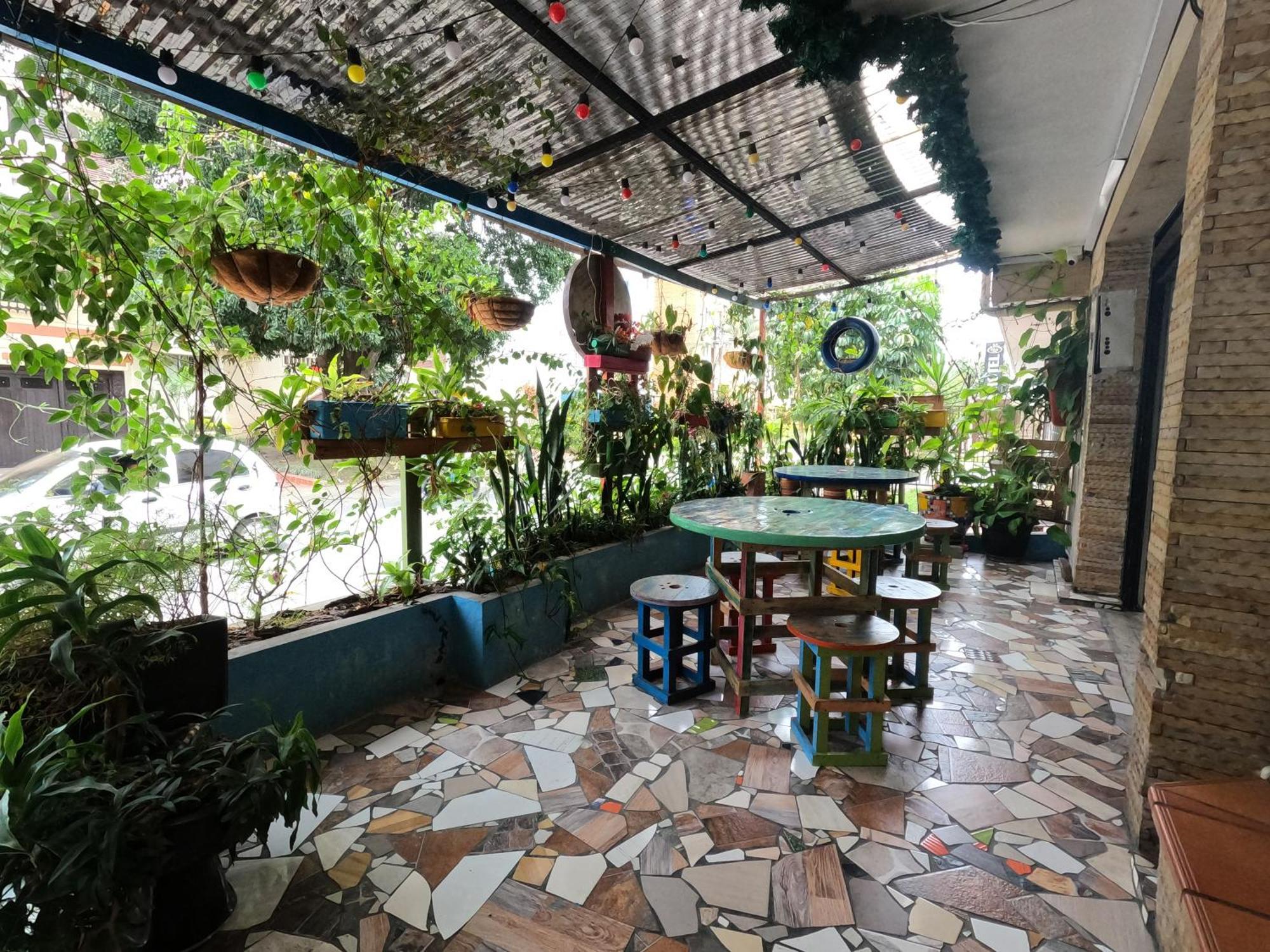 Hostal Rich Medellin Ngoại thất bức ảnh