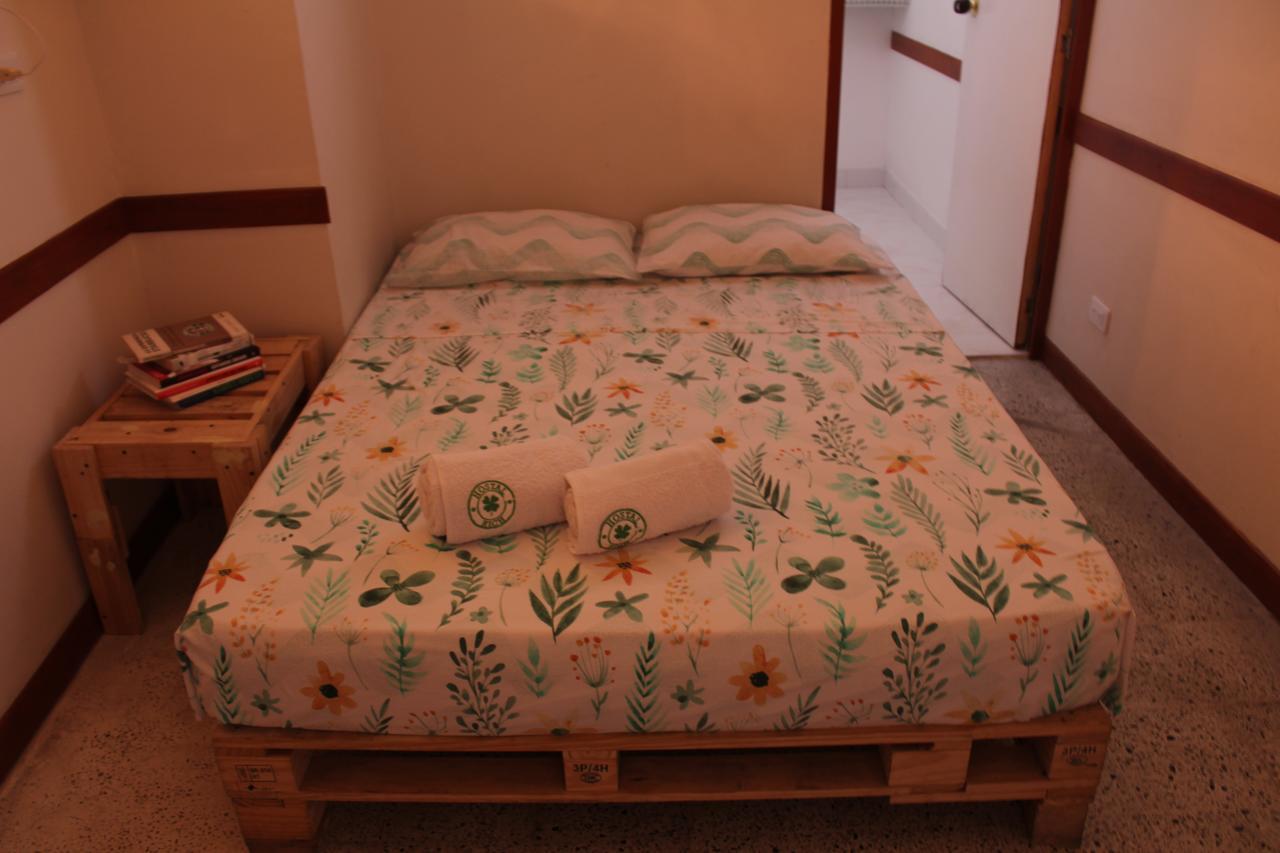 Hostal Rich Medellin Ngoại thất bức ảnh