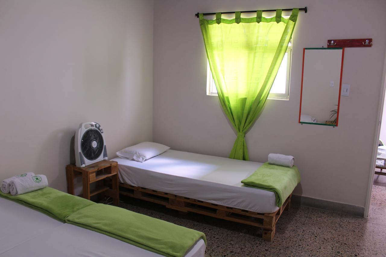 Hostal Rich Medellin Ngoại thất bức ảnh