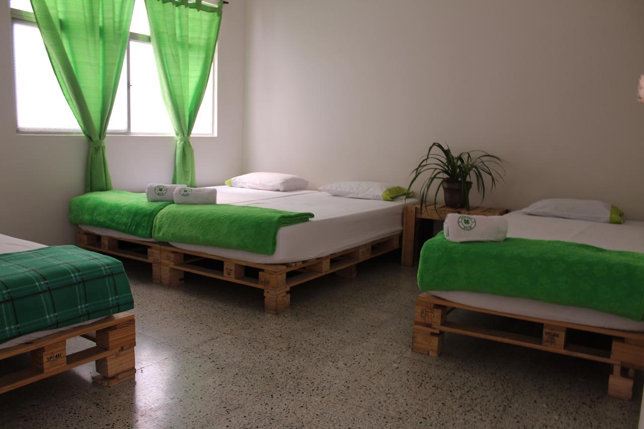 Hostal Rich Medellin Ngoại thất bức ảnh