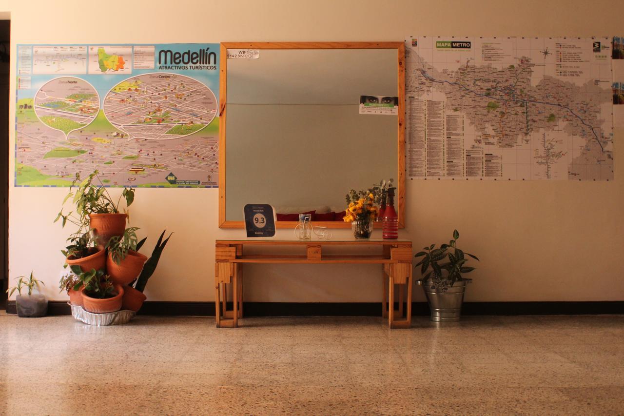 Hostal Rich Medellin Ngoại thất bức ảnh