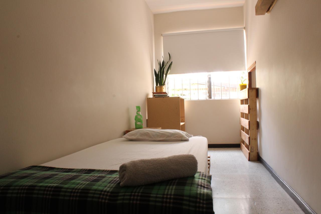 Hostal Rich Medellin Ngoại thất bức ảnh