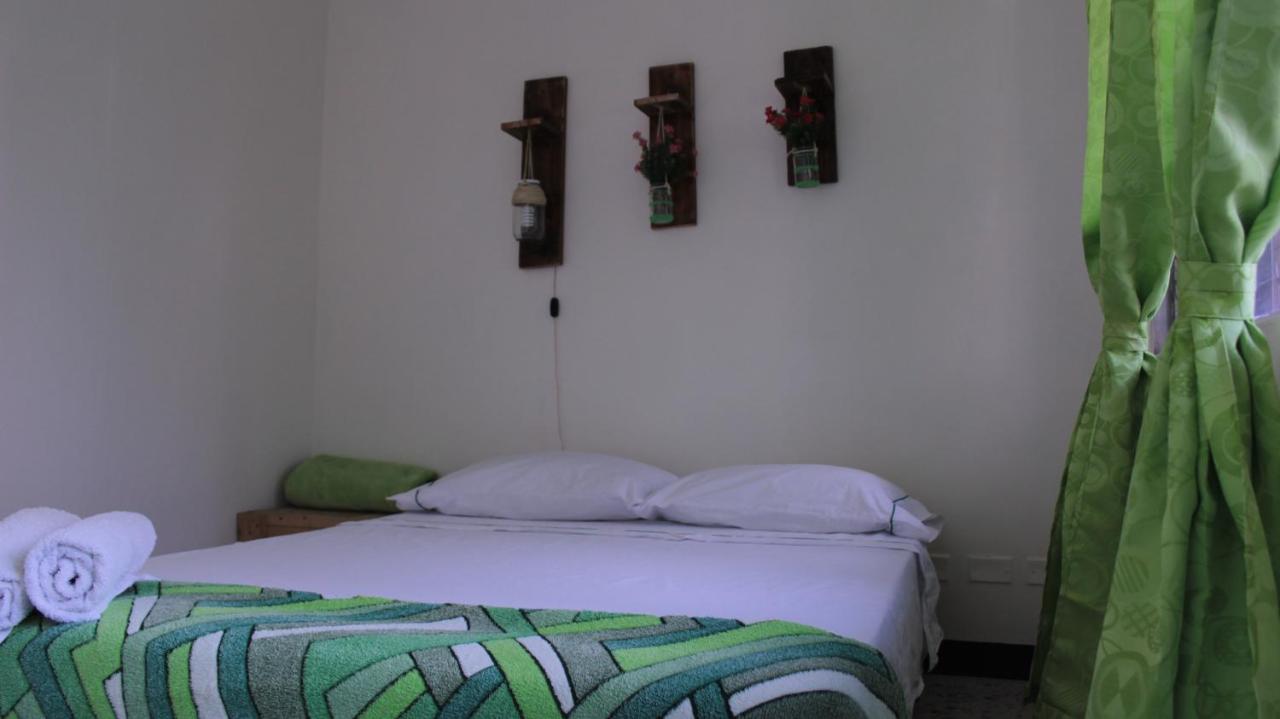 Hostal Rich Medellin Ngoại thất bức ảnh