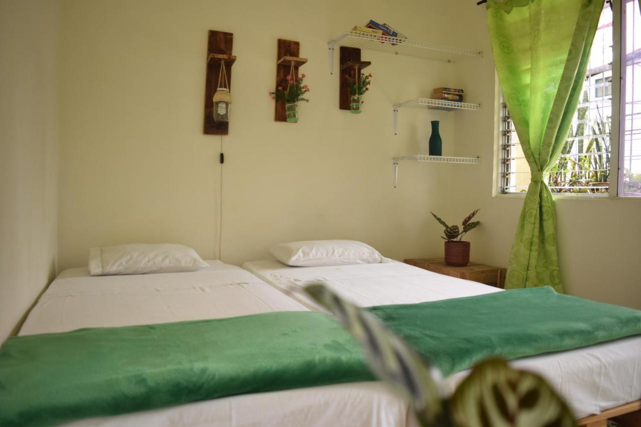 Hostal Rich Medellin Ngoại thất bức ảnh